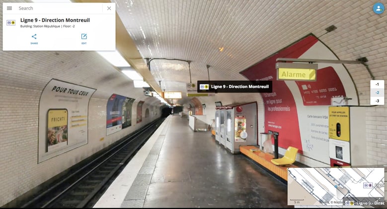 在 NavVis IndoorViewer（现更名为 NavVis IVION）中显示的巴黎共和站地铁的360°沉浸式漫游演示